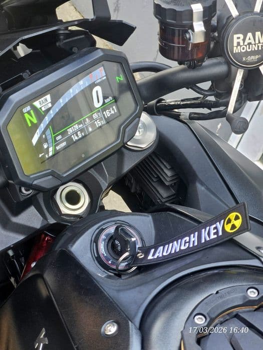 Kawasaki zH2 compresor