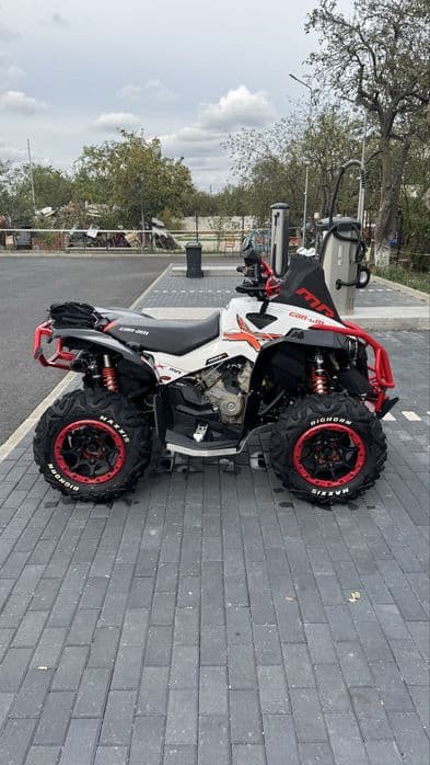 Can-Am Renegade XMR 1000R