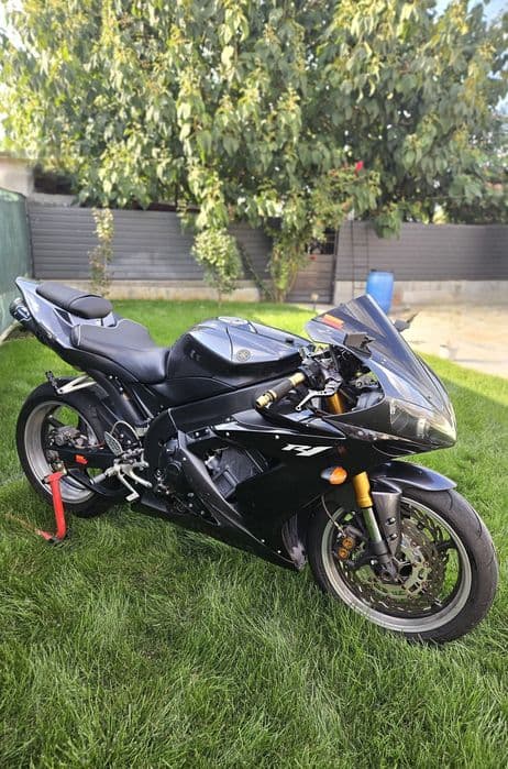 Yamaha r1 rn12 2006