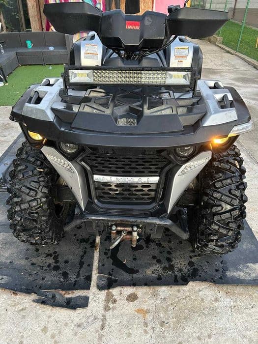 Vând ATV linhai550