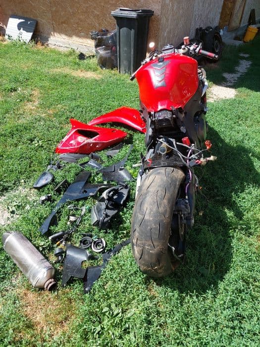 Vand Piese Honda CBR 1000RR    2006