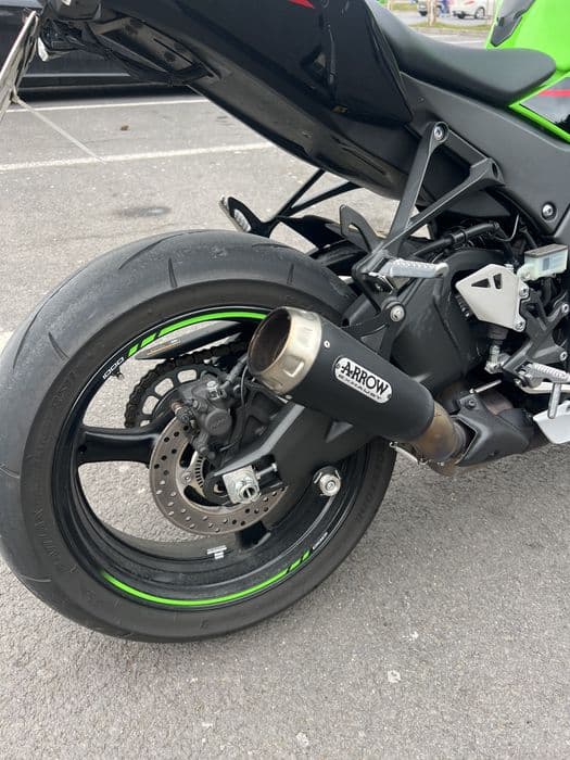 Kawasaki zx10r super sport
