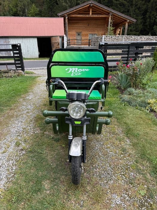 Triciclu electric ca nou roti off road