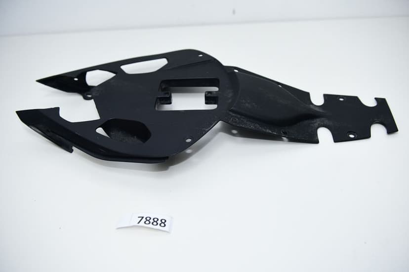 MV Agusta Brutale 675 Undertail