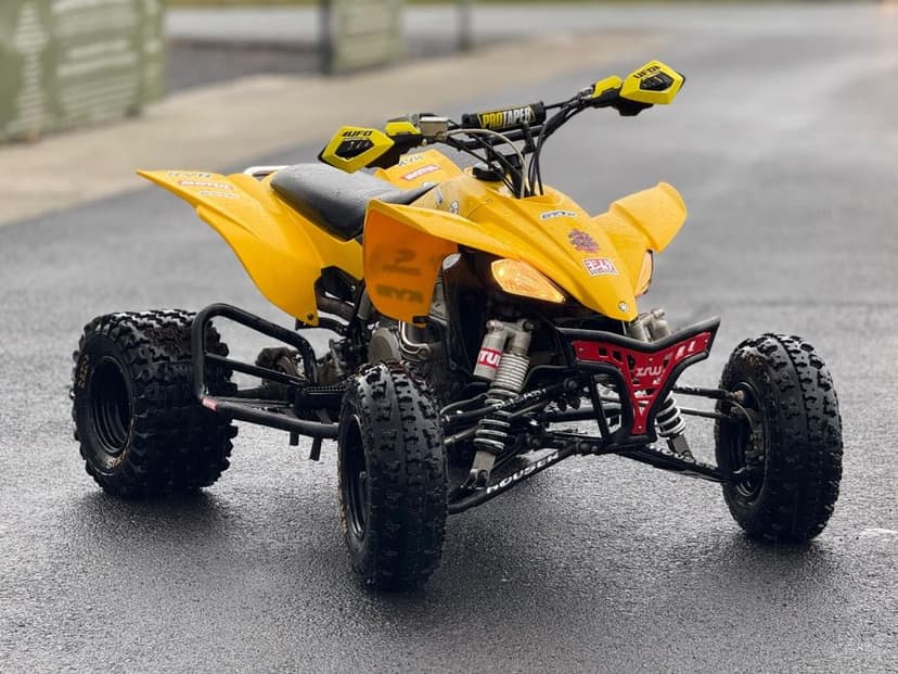 Vând Yamaha YFZ 450 SE(Anniversary edition) Impecabil/Preț:4350€neg!