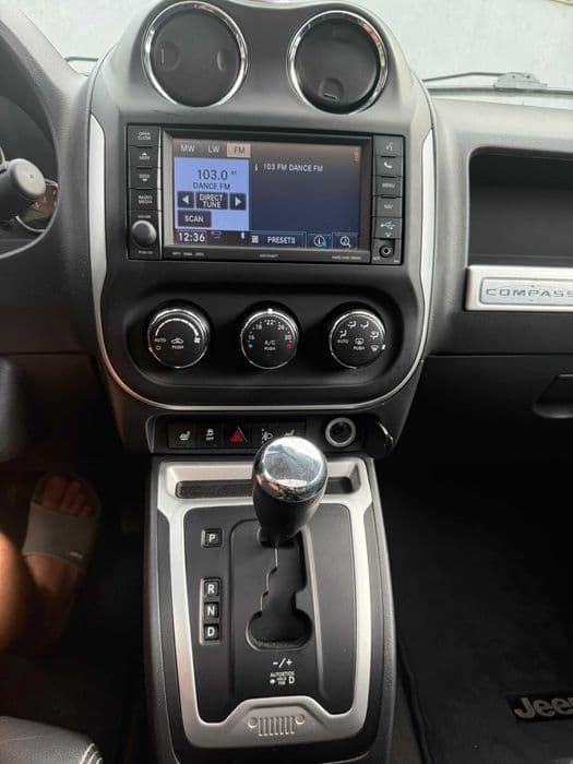 Jeep Compass 2.4 Benzină - 2015