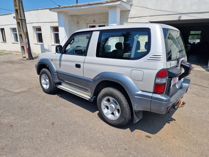 Dezmembrez Toyota land cruiser j90-j95 3.0d