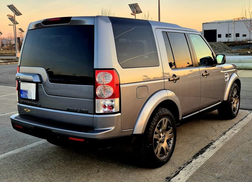 Land Rover Discovery 4 SDV6 HSE Luxury  256CP