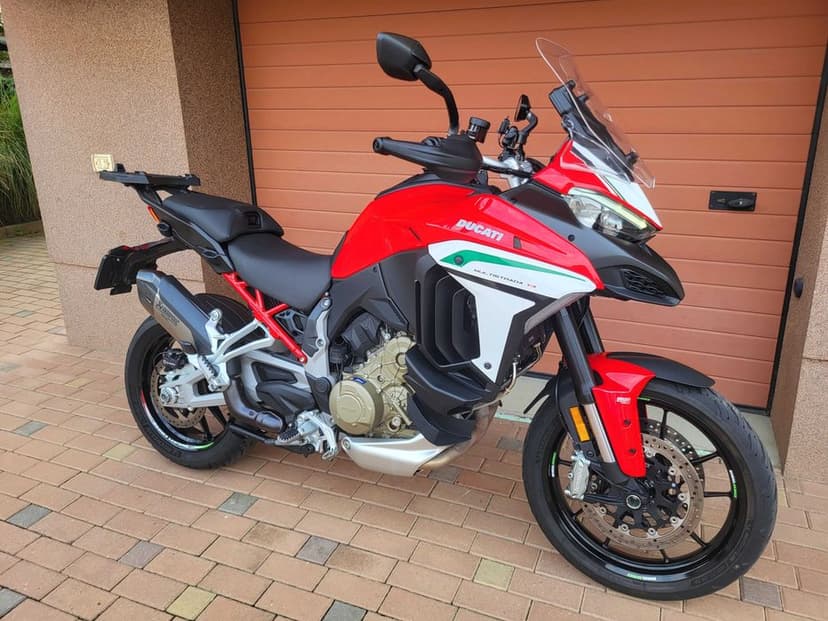 Ducati multistrada v4 travel