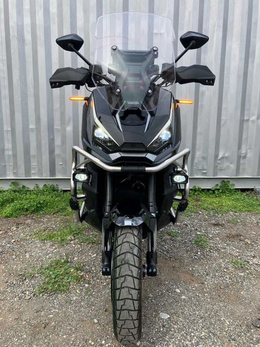 Maxiscuter ADV Zontes G368 - puternic, echipare full, '' Rate ''