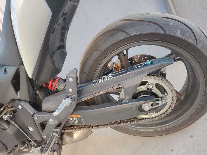 Vând  Honda CBR 600 F