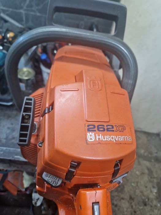 Motofierastrau Husqvarna 262