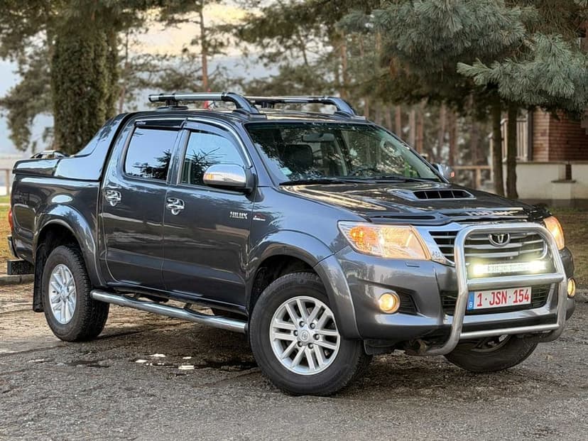- IMPECABILA Toyota Hilux AMAZONIA 3.0Tdi 170cp Automata Full