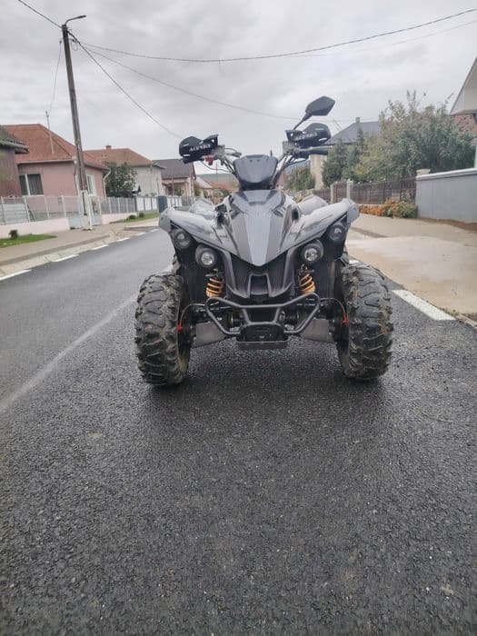 Vând ATV TGB 525