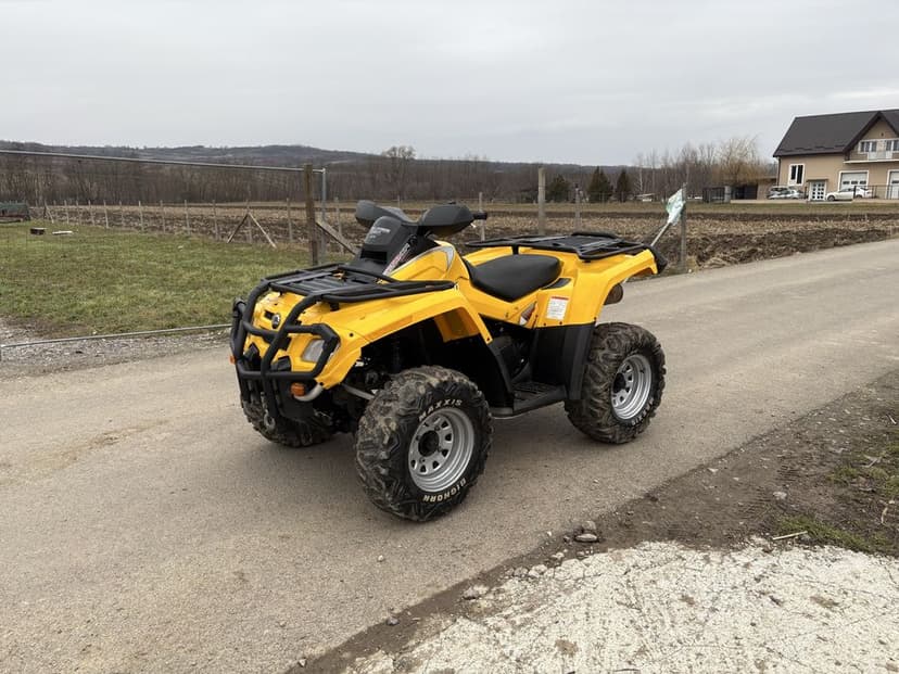 ATV Can am Outlander 650