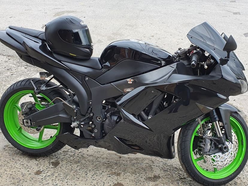 Kawasaki Ninja ZX6R 2008