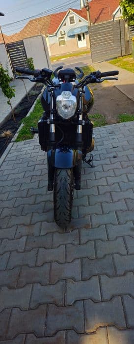 Vând Kawasaki z750