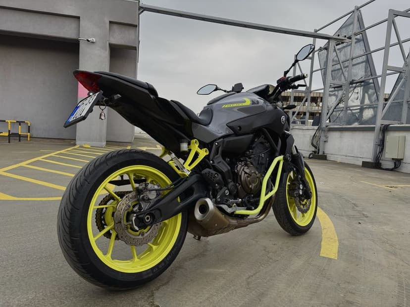 YAMAHA MT-07 cage edition A2 (35kw)