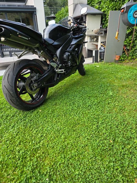 Yamaha R1 2006 12000 km