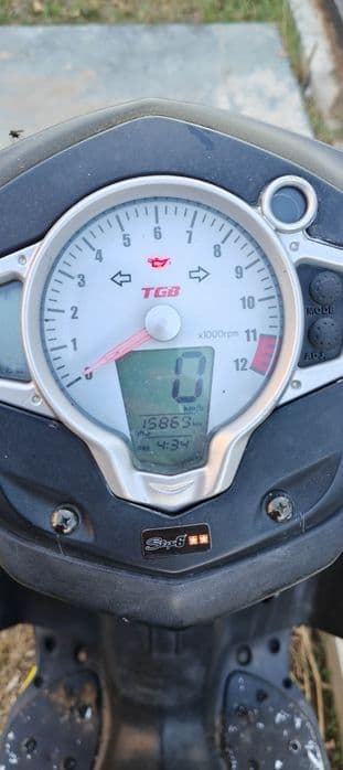 Scuter TGB 49/50 cm3 - Adus Recent