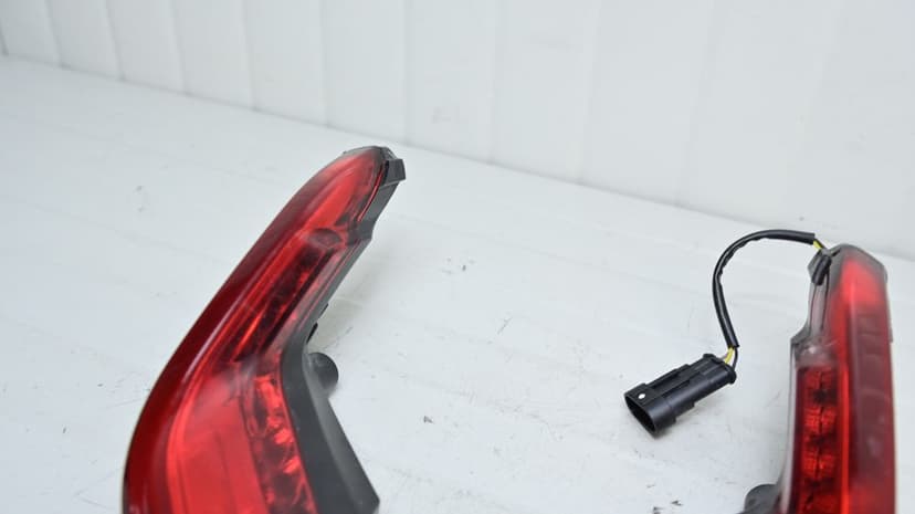 Ducati Panigale Streetfighter V2 / V4 2018 - 2024 Stop Lumina Frana