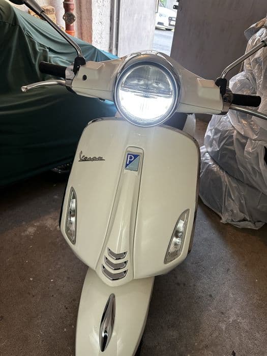 Vespa Primavera 50 4T 3V , 1300km