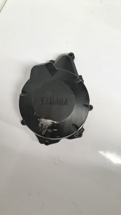 Capac stator Parbriz si cadru bord  Yamaha FZ6