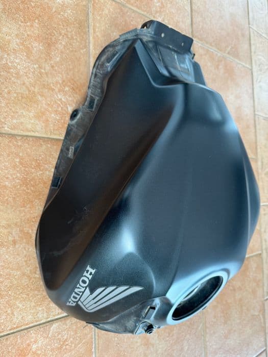 Rezervor Honda CB650R CBR650R 2017-23