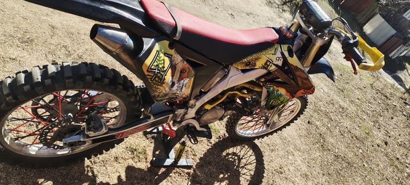 Suzuki RMZ 250 2008 cross