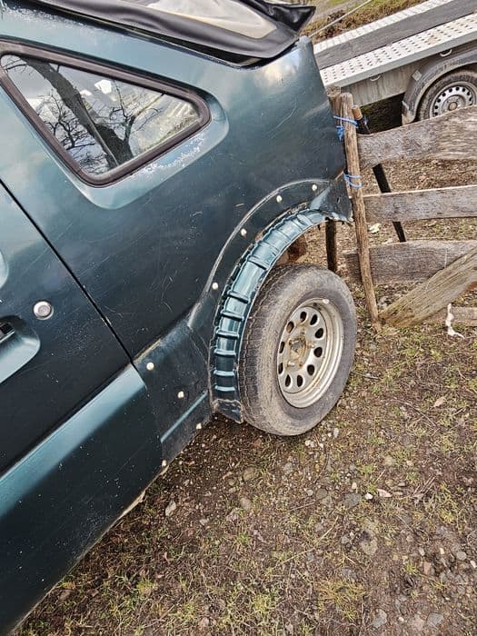 Piese Suzuki jimny/Elemente caroserie/Accesorii