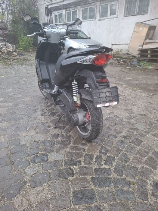 Scuter peugeot speedfight 3