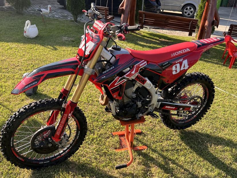 Vand Honda CRF 450Raly sau schimb cu Atv