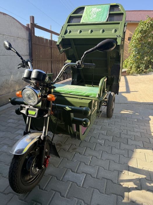 Triciclu moveco 1000 w bateria
