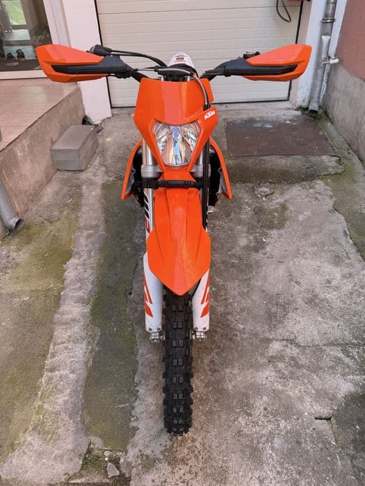 KTM EXC-F 350 4T 2023 — 65 ore, pregătită de distracție