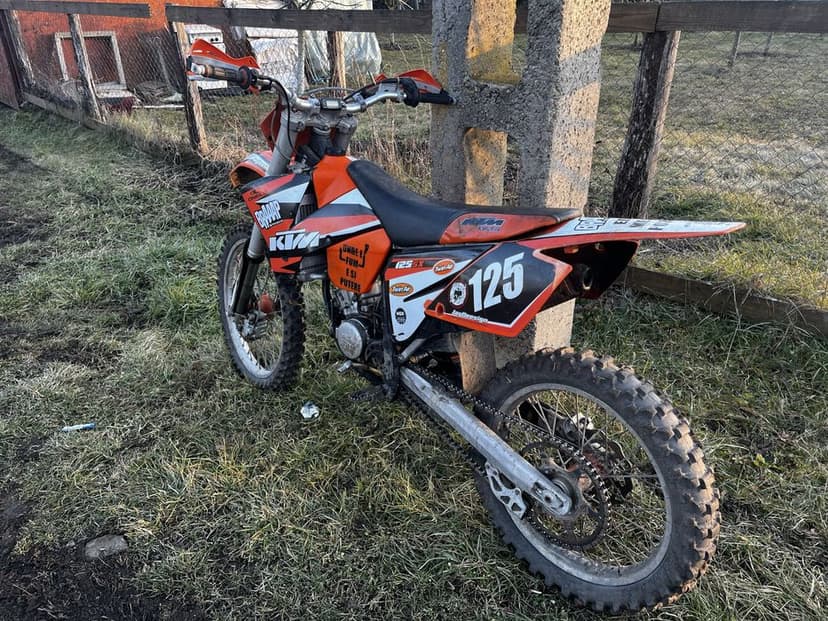 Vând sau schinb ktm sx 125 an 2008