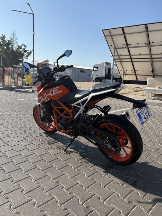 Vand Ktm 390 duke.