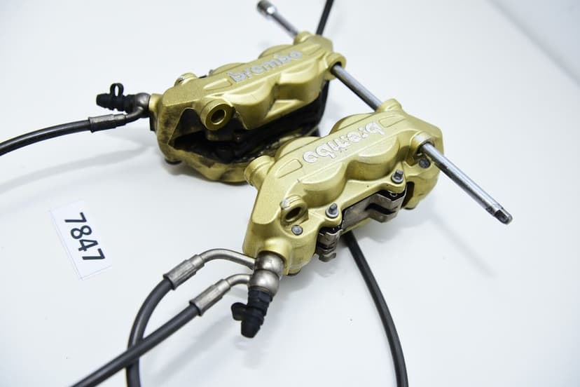 Etrieri față Brembo original pentru MV Agusta Brutale 675 / F3 2012