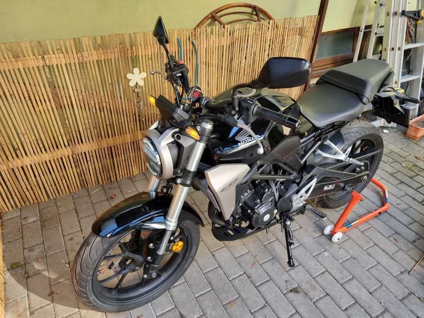 Honda CB 300R, an.2018, ABS, LED