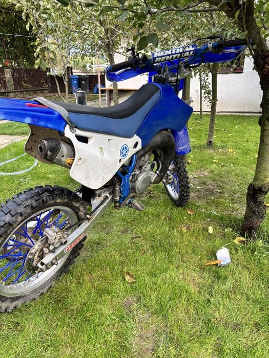 Cross Yamaha yz85
