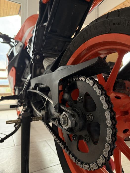 Vând KTM RC 125 2018 – fără accidente, full service KTM Germania