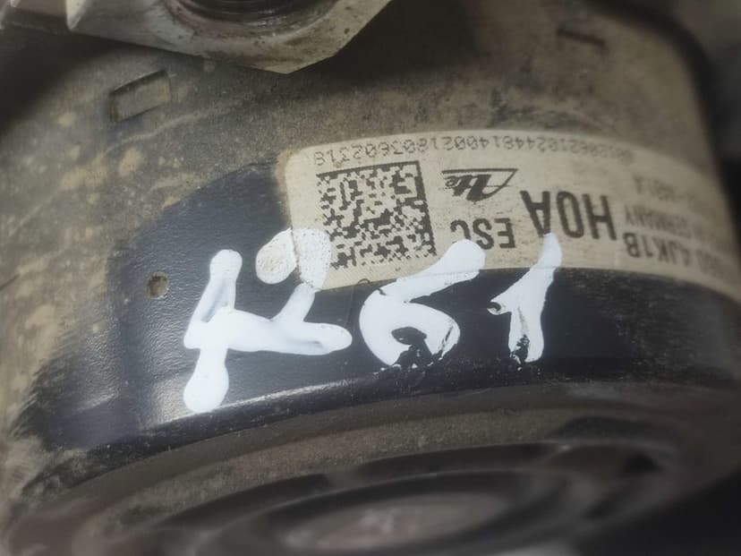 Pompa ABS Nissan Navara D23 (facelift) (2019 - 2024) (2.3 dci) YS23