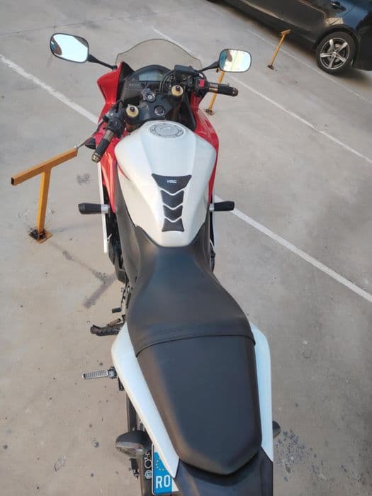 Honda CBR 600F an 2011