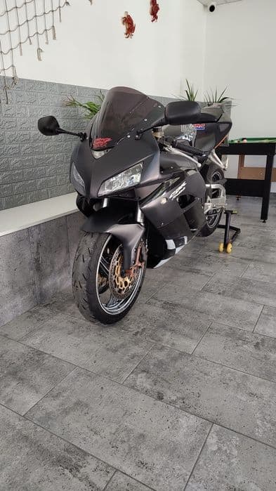 Honda cbr 1000 rr