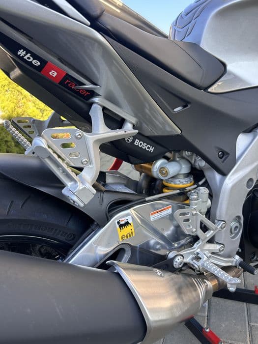 Aprilia Tuono V4 RR APRC 2016