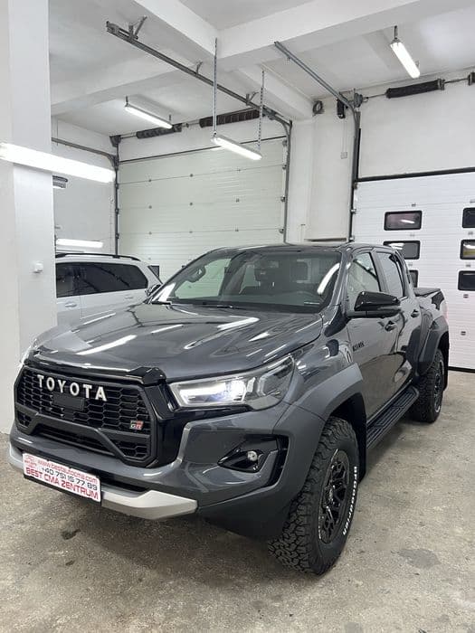 Toyota Hilux GR Sport 2 - 2.8,D 4WD, Pret afisat  TVA inclus
