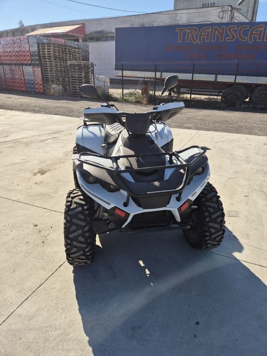 Vând ATV LINHAI permis 16 ani