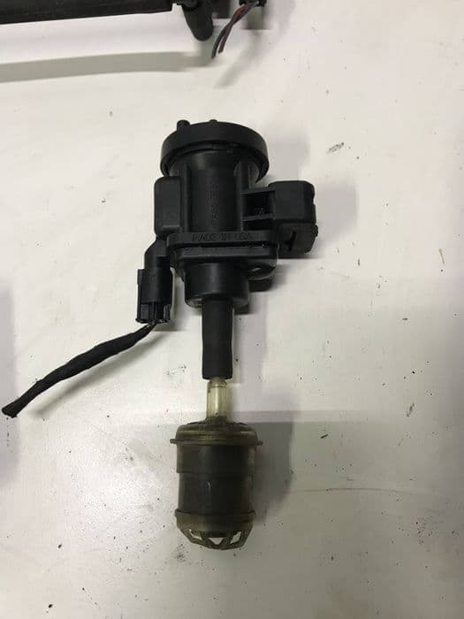 Electrovalva rezervor vacuum 2.7 Jeep Grand Cherokee Originale