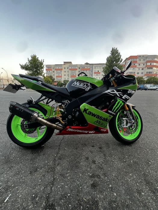 Kawasaki zx6r 636
