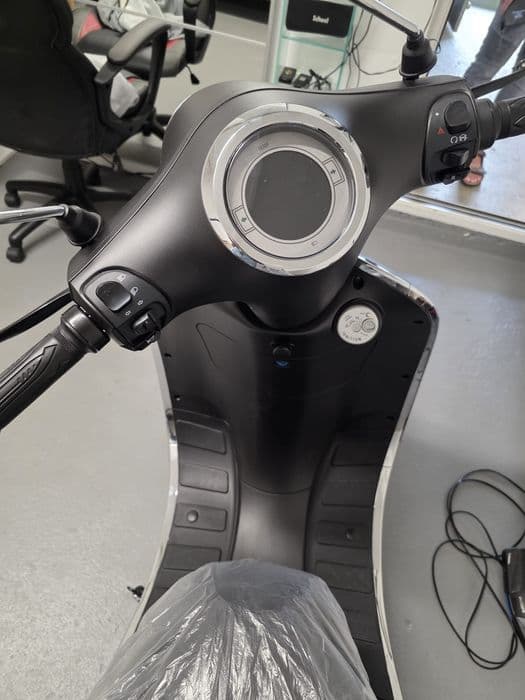 Scuter Electric ( fără permis! )