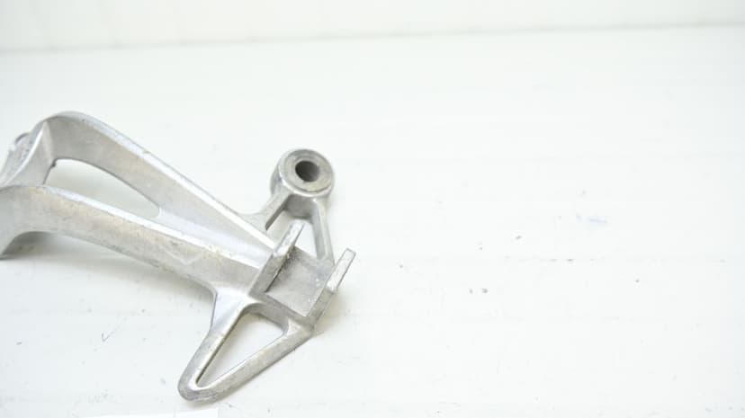 Yamaha FZ1 2006 - 2015 Suport Scarita Pasager Spate Dreapta